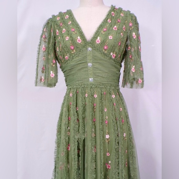 NWT Mac Duggal Green V-Neck Ruffle Gown - Picture 3 of 4